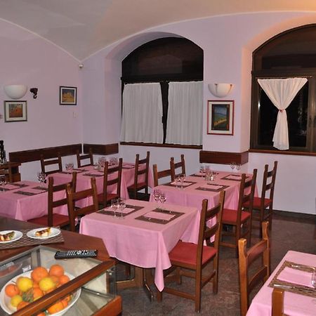 Albergo Ponte Vecchio Cernobbio Bagian luar foto