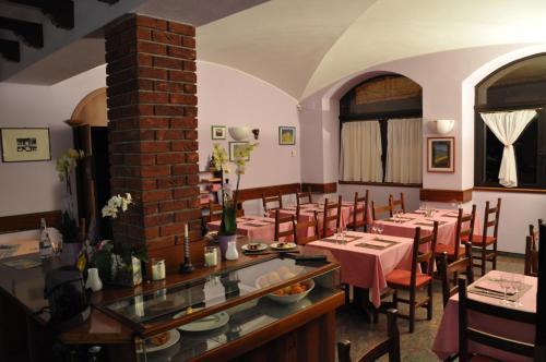 Albergo Ponte Vecchio Cernobbio Bagian luar foto