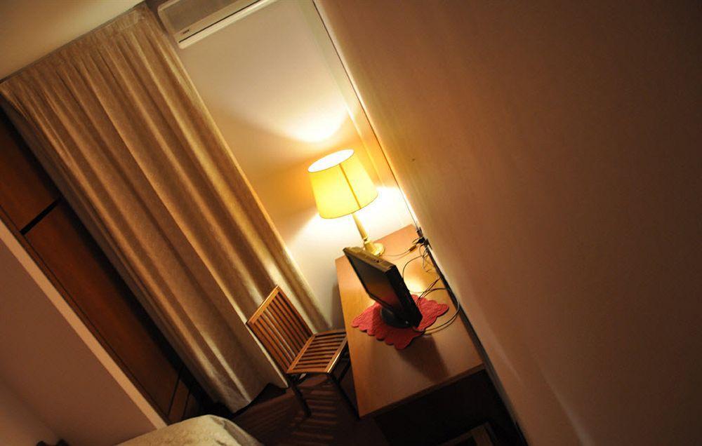 Albergo Ponte Vecchio Cernobbio Bagian luar foto